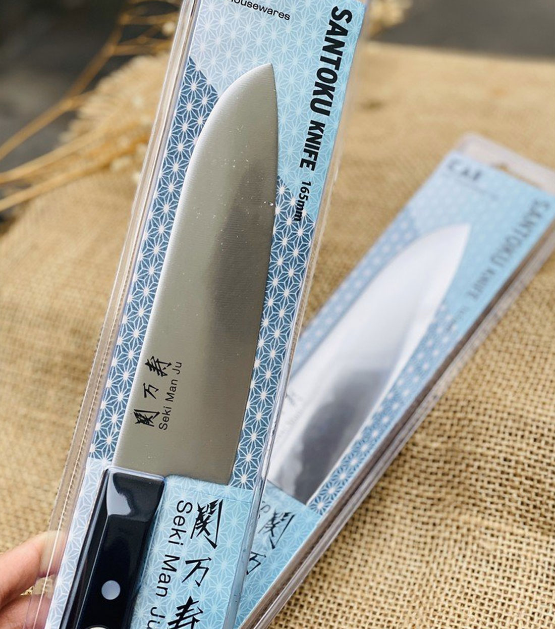 Dao-nha-bep-Sekimanju-Santoku-16-02