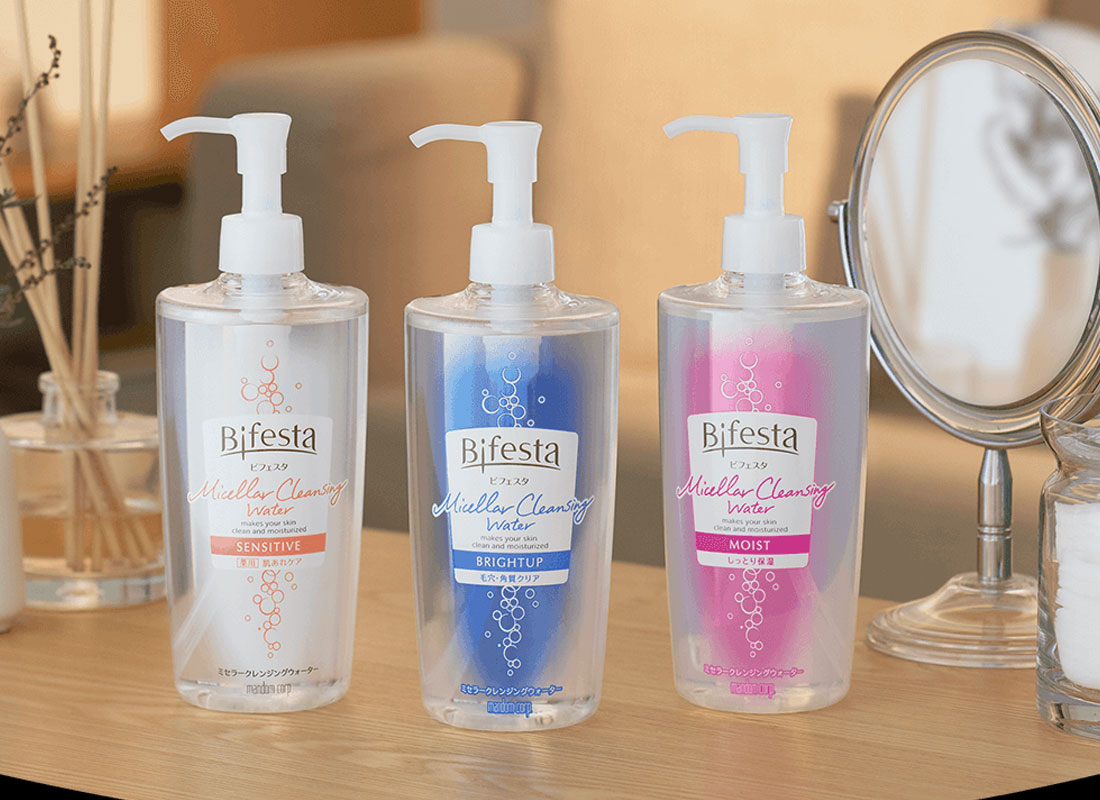 Top-nuoc-tay-trang-Nhat-Ban-tot-va-an-toan-cho-da-01